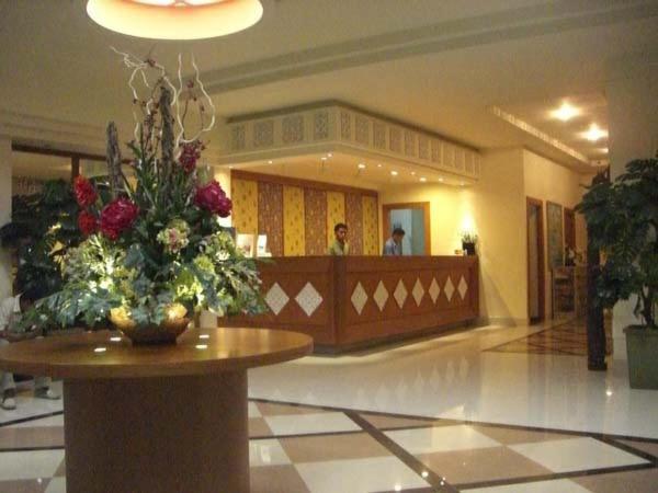 Amans Hotel Ambon Exterior photo